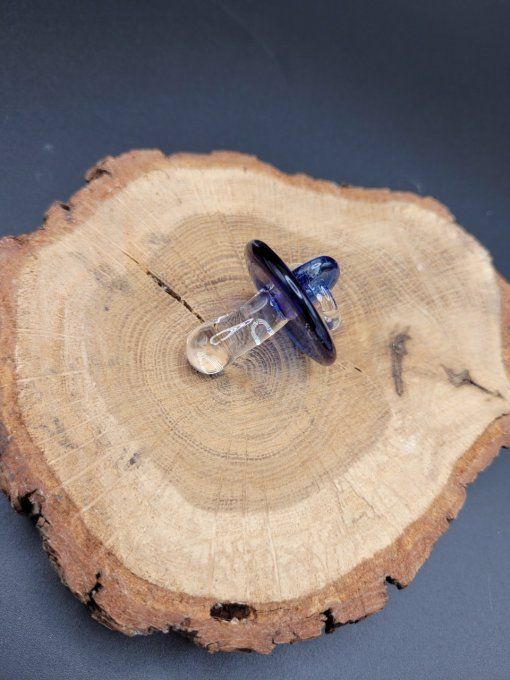 Tétine bleue