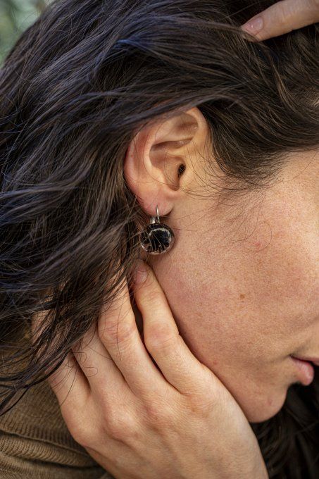 Boucles d'oreilles "Eclat de verre" noir