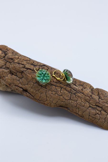 Boucles d'oreilles "Eclat de verre" vert