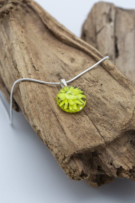 Collier "Eclat de verre" jaune 